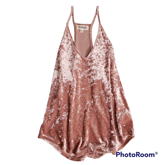 Listicle Tops - Listicle Crushed Pink Velvet Tank Top Size M